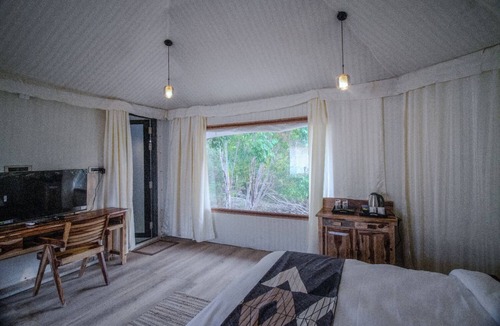 Baihar Resort | Shiv Ganga Kanha Resort