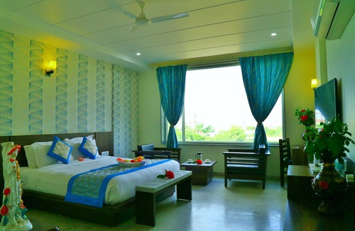 Bharatpur Hotel | Shiv Vilas Palace