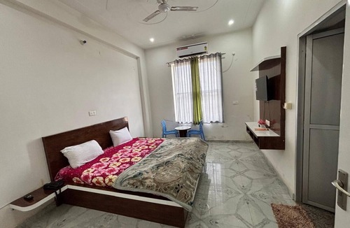 Mandawar Resort | Shiva Resort