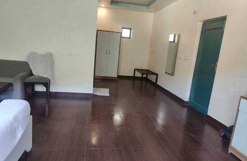 Bhimtal Hotel | Shiva solace by Sam Valley