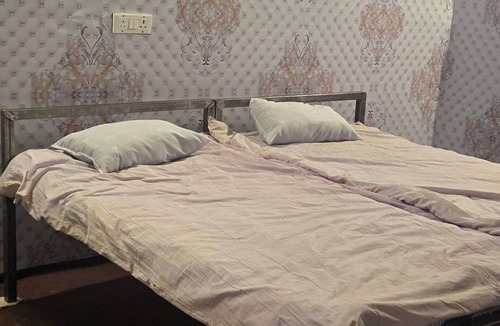 Naini Cottage | Shivalayhub