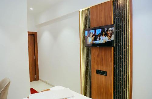 Belapur Hotel | Shivam Residency