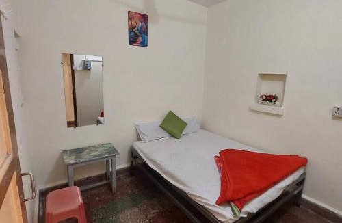 Shirdi House | Shivshakti Guest House