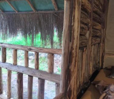 Periyur House | Sholanest Mud House and Farm Stay in Vattavada Near Munnar