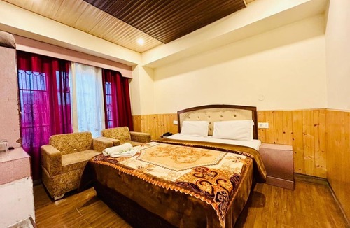 Shimla Hotel | Shorya Regency Circular Road