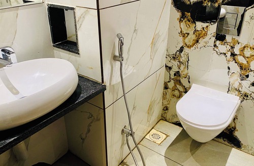 Ujjain Hotel | Shree Anantay Club & Resort