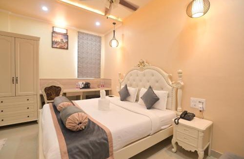 Varanasi Hotel | Shree Ganesha Palace Near Kashi Vishwanath Temple