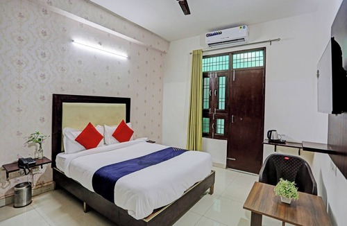 Gomti Nagar Hotel | Shree Hotel