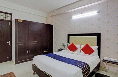 Gomti Nagar Hotel | Shree Hotel
