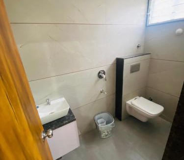 Sanwer Hostel | Shree Ji Girls Hostel