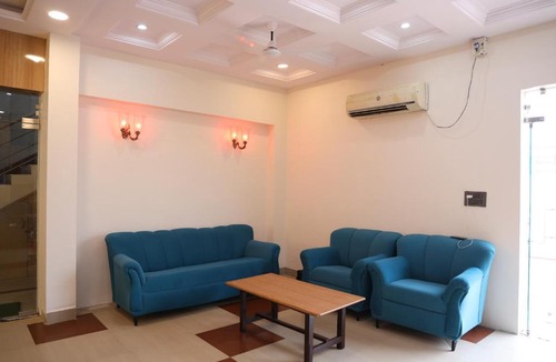 Sakrai Hotel | Shree Krishna Hotel & Restraunt