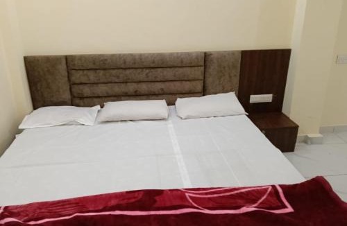 Ujjain Villa | Shree Krishna Kunj AC Villa 2 BHK
