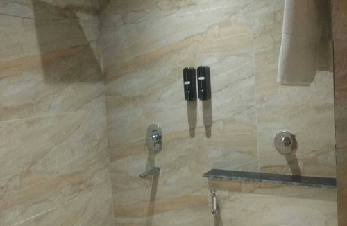 Bhawanipatna Hotel | Shreeja Central