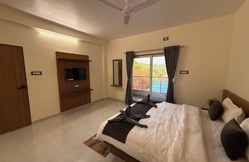 Medha House | Shreya Bungalow Mahabaleshwar