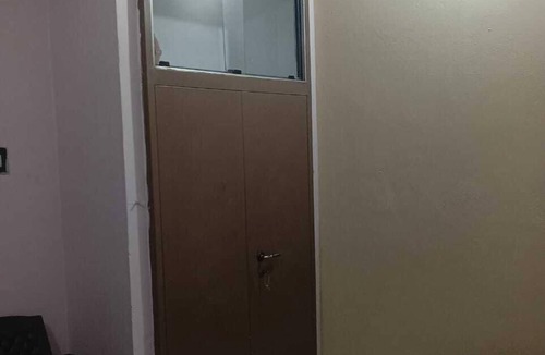 Jhusi Hotel | Shri Hari Sadan