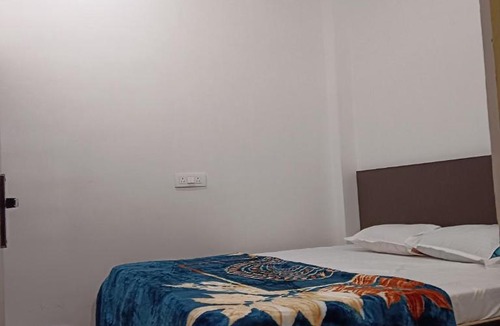 Mathura House | Shri Krishna Bhakti Sewa Sadan