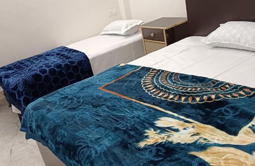 Mathura House | Shri Krishna Bhakti Sewa Sadan