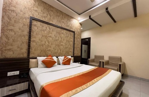 Azamgarh Hotel | Shri Sai Hotel Azamgarh