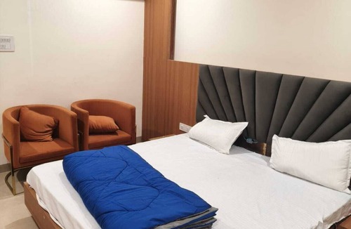 Barnagar Hotel | Shubh Ratna Resort