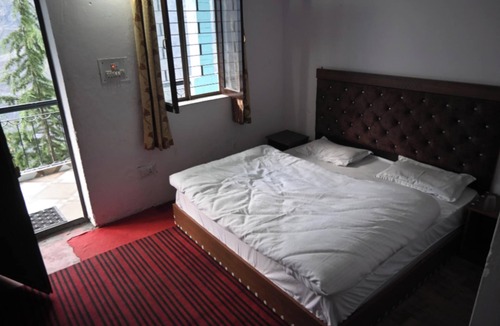 Gobind Dham Hotel | Siddharth New Hotel byLowBazar Joshimath