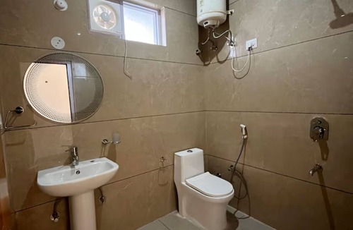 Naddi Bed & Breakfast | Silk Route-Serenity Deluxe room with Kitchen - WiFi