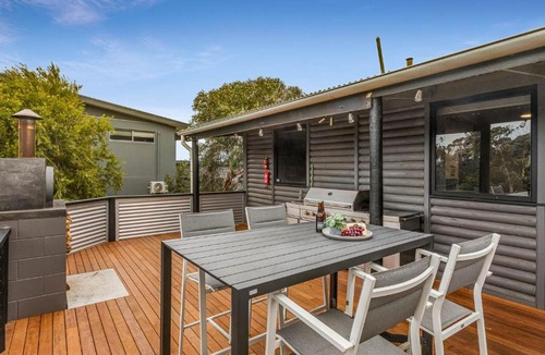 Carrickalinga House | Silvers Anchor 2 Bennett Street