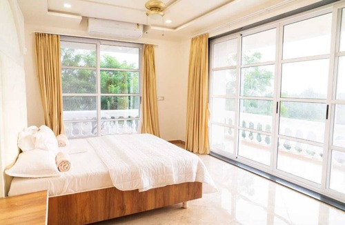 Kodinar Resort | Simmba Resort