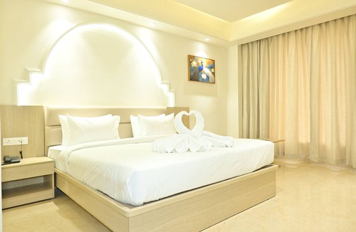 Maihar Hotel | Simran Sarovar Hotel