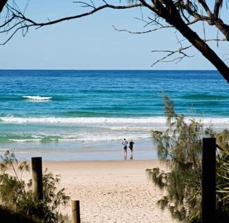 Kingscliff House | Sirius- Heated pool, 50m to Beach, basketball crt