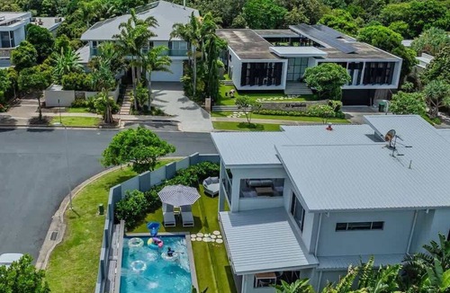 Kingscliff House | Sirius- heated pool, table tennis