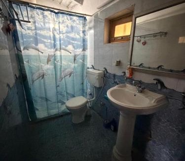 Mukteshwar Hotel | SK Cottages Gehna Mukteshwar