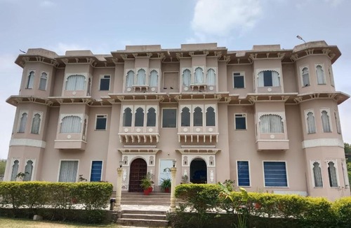 Udaipur House | Sky villa with pool