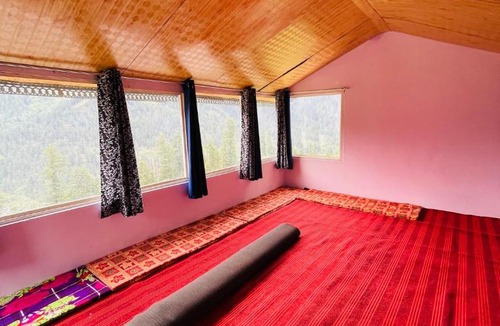 Kullu Hotel | Skyblue cafe