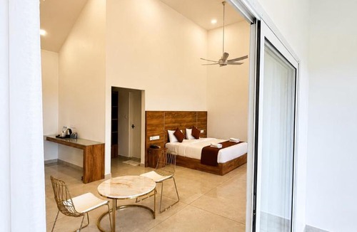 Udumbanchola Hotel | Skybz munnar