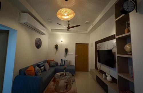 Gandhinagar Apartment | Skyline Haven 2 BHK 28 th Floor and pool