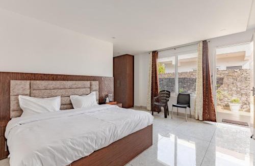 Mallital Villa | Skyvale Nainital - 4BHK Luxury Mountain View Villa