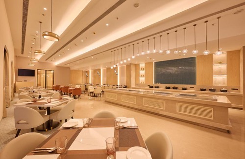 Mathura Hotel | Skywings Sarovar Portico Mathura