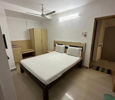 Khattalwada House | Smart Guest Rooms