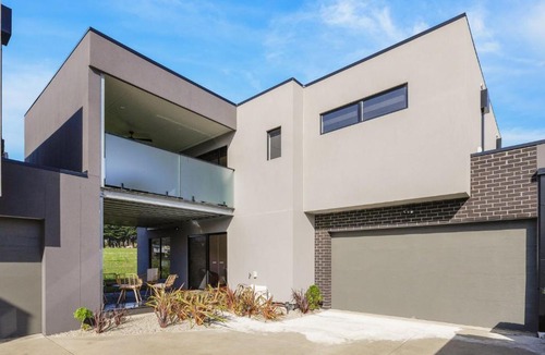 Smiths Beach House | Smiths Island Retreat