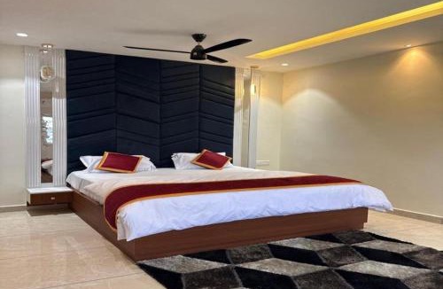 Narasaraopet Hotel | SNR GRAND