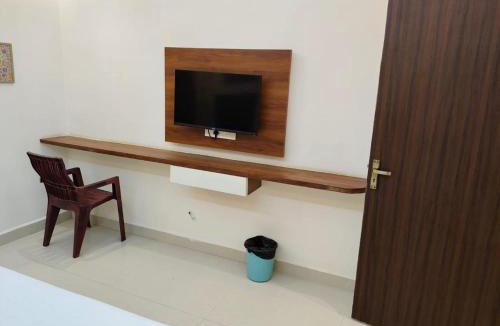 Tirupati Hotel | SNR VENUS HOTELS