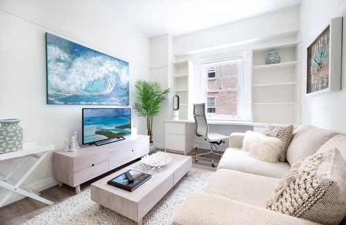 Bondi Beach Apartment | Snug 1-Bed Unit Across from Bondi Beach