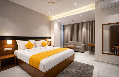 Tathawade Hotel | Solasta Stays & Banquets - Wakad
