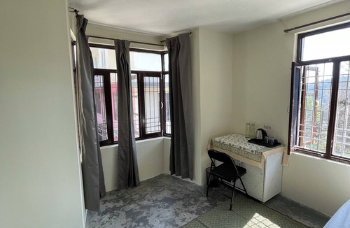Bhagsu Nag Hotel | Soma House Dharamkot