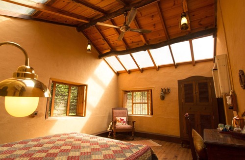 Nainital Resort | Soulitude by the Riverside