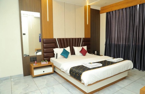 Jath Hotel | SP24 Restaurant and Lodge