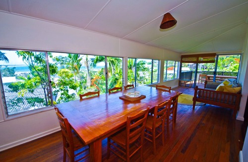 Crescent Head House | SPACIOUS BEACH HOUSE WITH OCEAN VIEWS