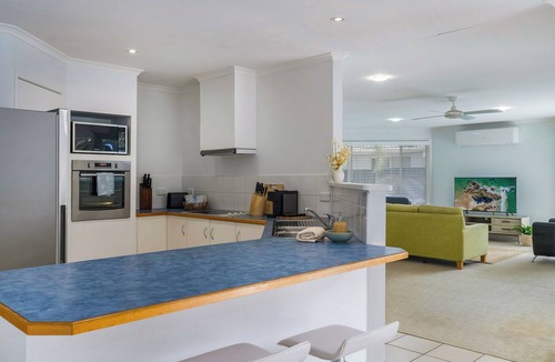 North Creek House | Spacious Family Beach Home-Large Salt Pool-Close to Beach & Shops