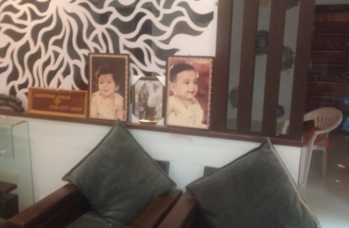 Attapur House | Spacious flat for 4