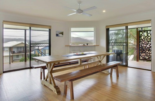 Crescent Head House | SPACIOUS HOLIDAY HOME IN THE HEART OF CRESCENT HEAD